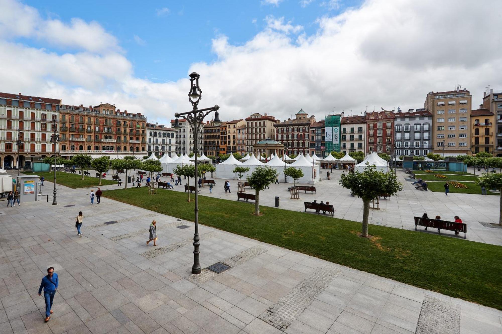 Tuapartamento - Boutique Plaza Del Castillo 29 Apartment Pamplona Exterior foto